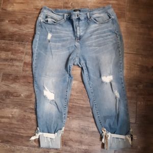 Judy Blue crop jeans